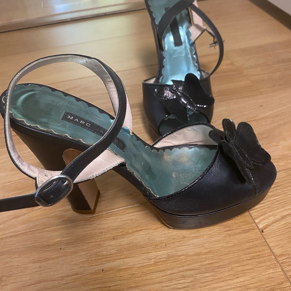 Marc Jacobs Heels - Picture 3 of 3